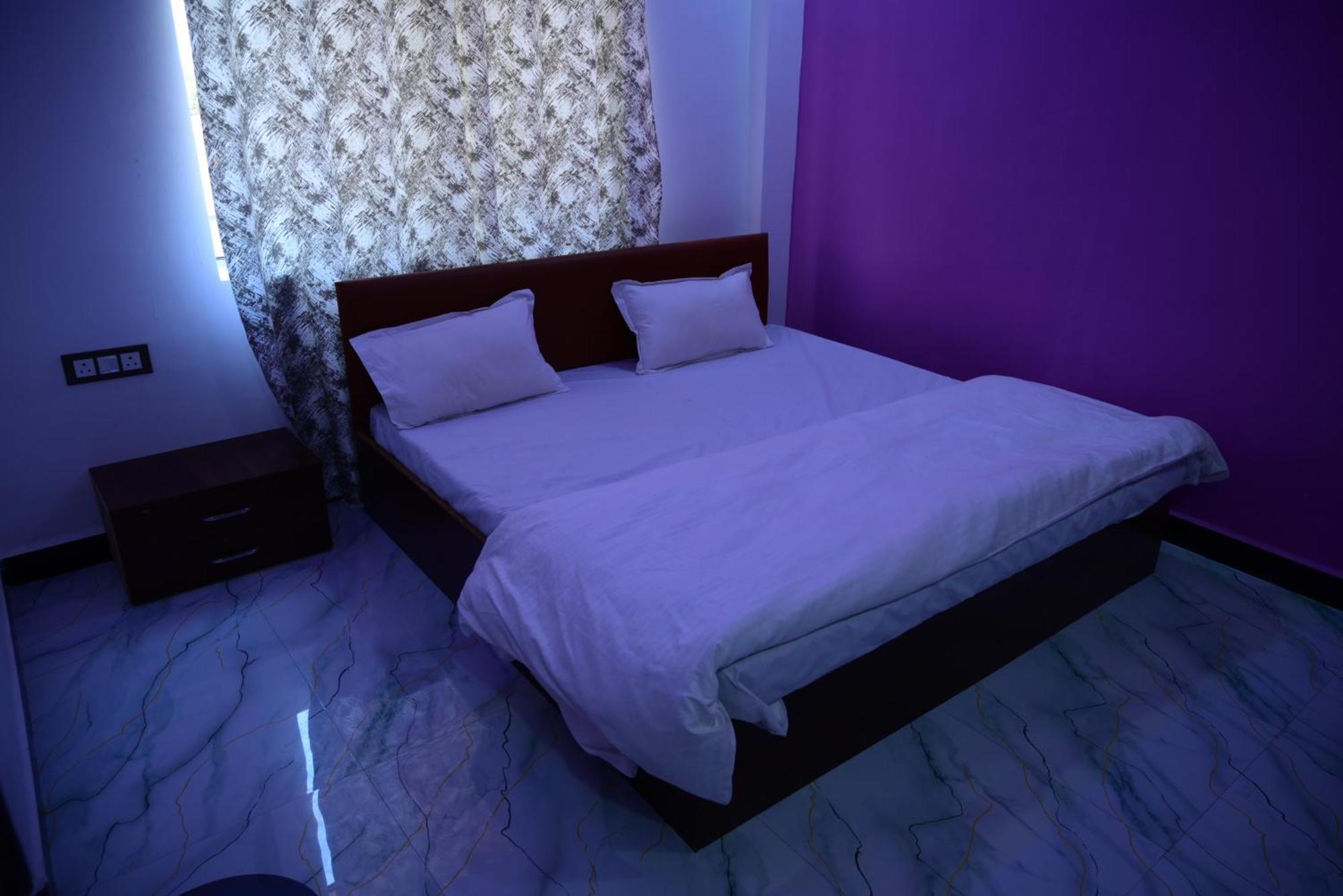 Hotel Moonlight & Restaurant Sehore Ruang foto